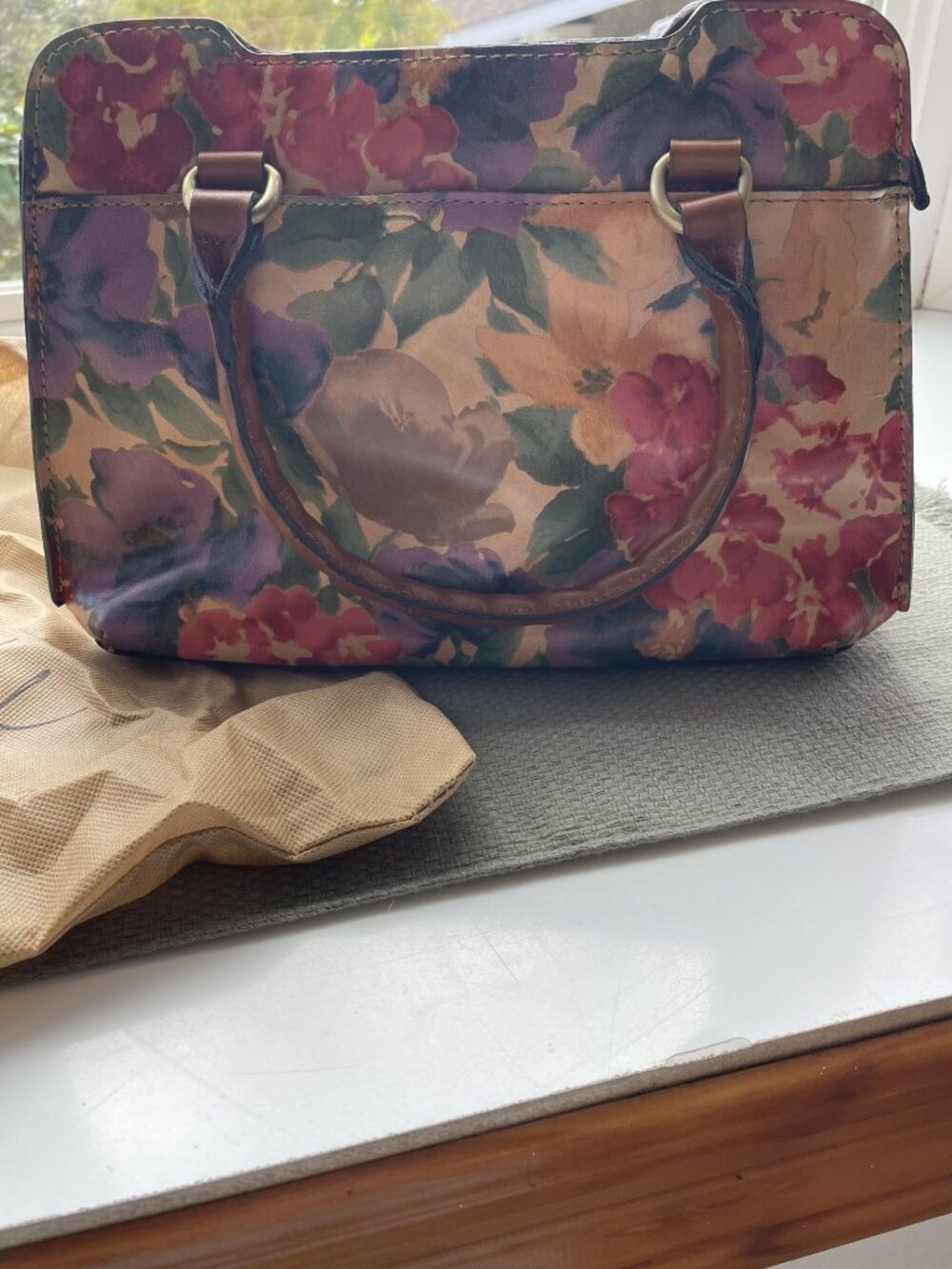 Patricia Nash NWT Rossana Satchel French Hydrangas, Italian leather,footed